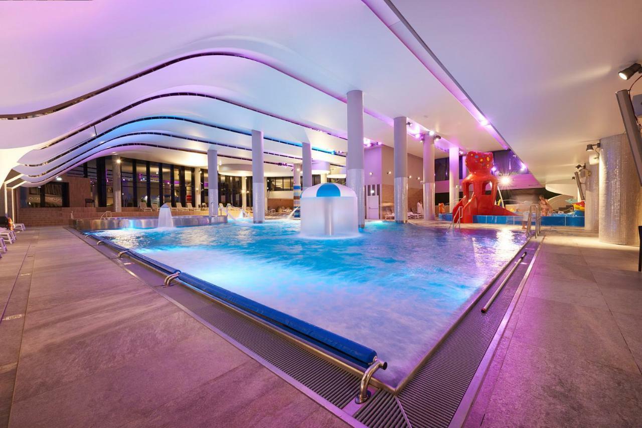 Апартаменты Vacationclub - Rezydencja Bursztyn Apartament 20 Свиноуйсьце Экстерьер фото